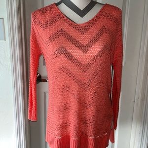 STYLUS. Elegant crochet Top with Long sleeves. New
